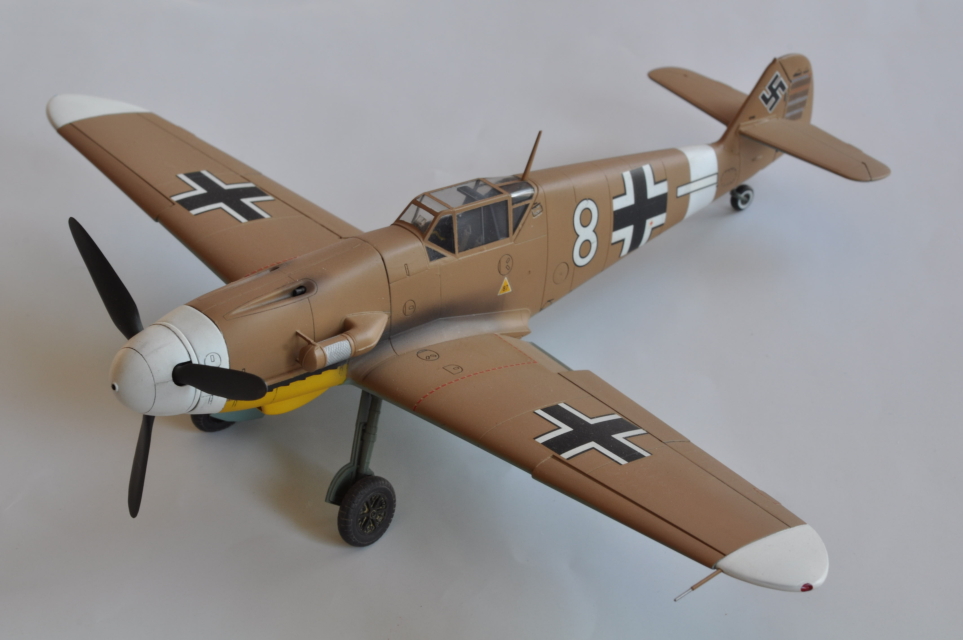 HASEGAWA 1/48 Bf109F-4 assigned to GustavRodel of 4./JG27 in May, 1942 North Africa.