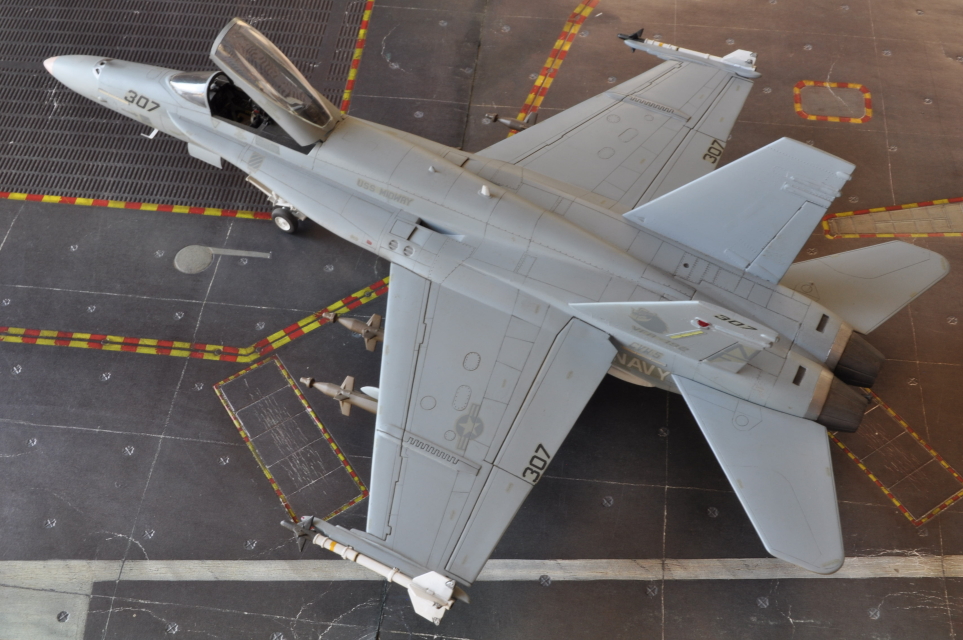 Monogram 1/48 F/A-18A