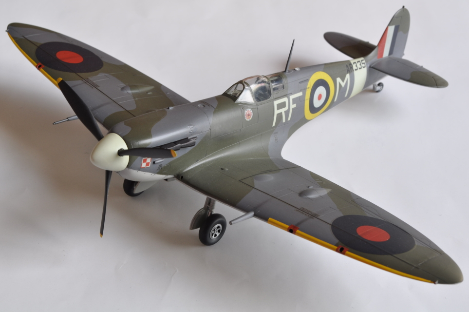 HASEGAWA 1/48 Spitfire Mk. Vb